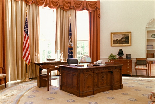 میز کار رئیس جمهور آمریکا