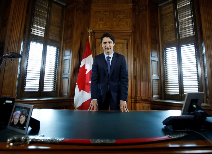 میز کار رئیس جمهور کانادا